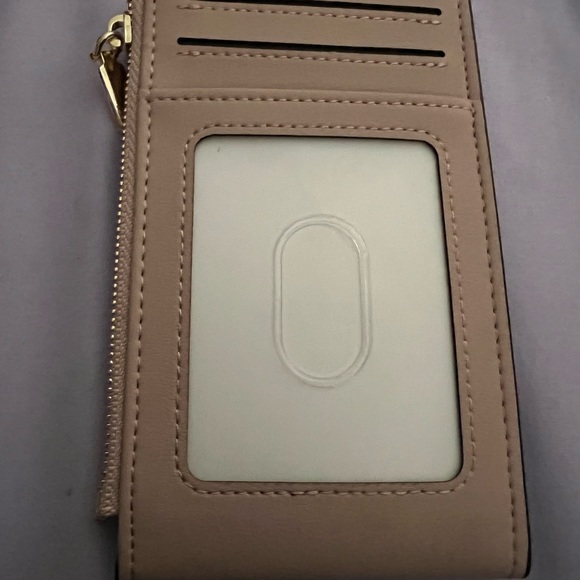 Wallet - Picture 5 of 6